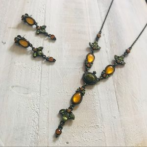 1928 Vintage Victorian Drop Necklace-Earrings Set